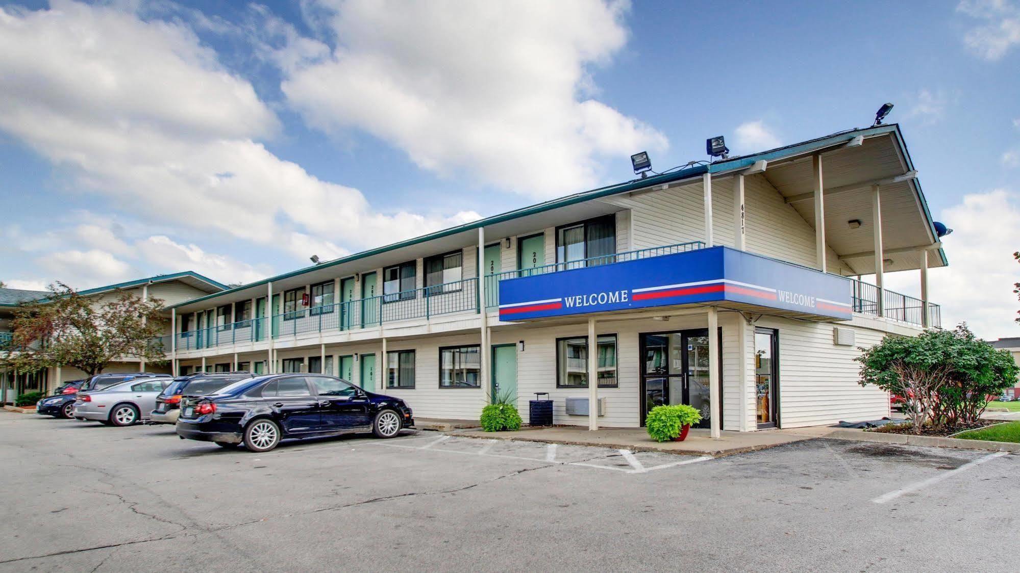 Motel 6 Des Moines South - Airport Exterior foto